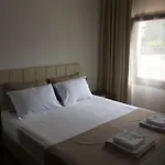 Aparthotel Orya Aparts 3*