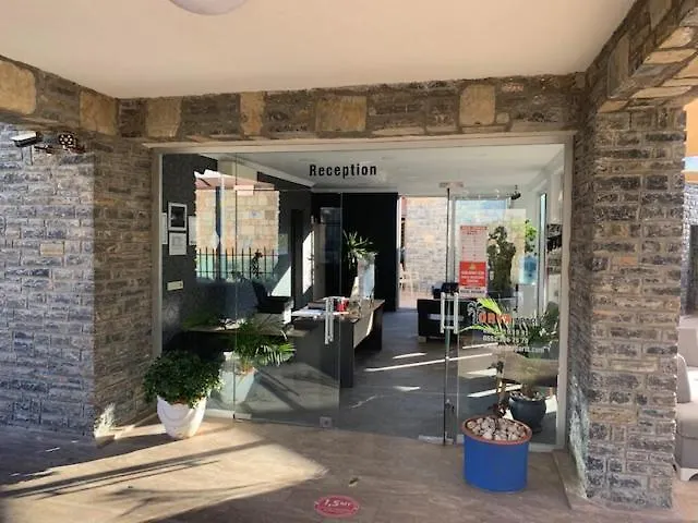 Appart hôtel Orya Aparts *