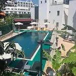 شقة فندقية Orya Aparts 3*