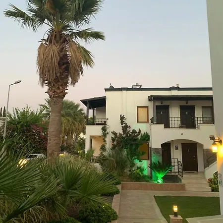 Orya Aparts Lägenhetshotell *