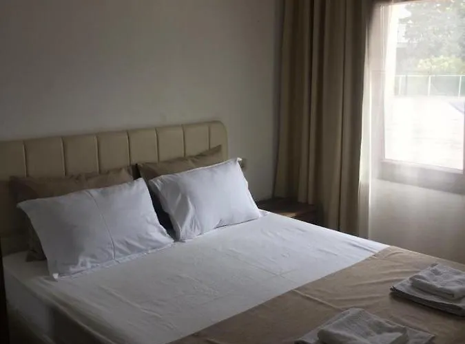 Aparthotel Orya Aparts *