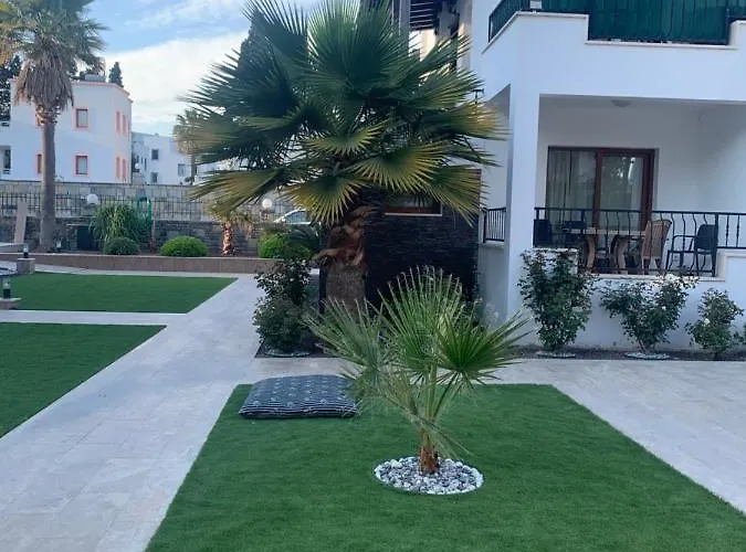 Orya Aparts Aparthotel *