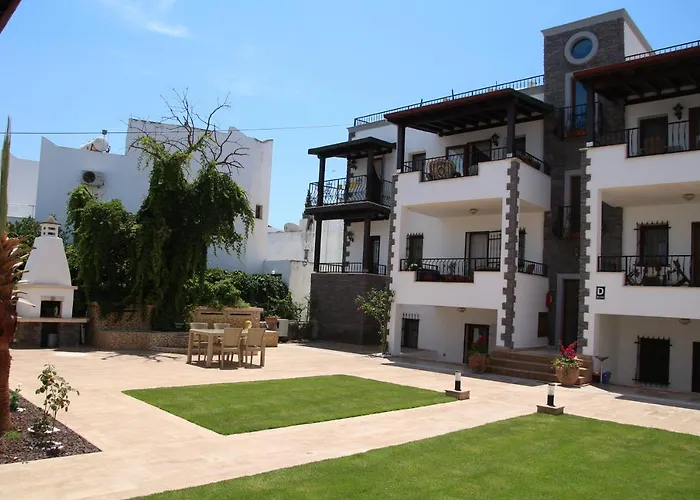 Aparthotel Orya Aparts *